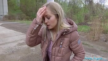 Public Agent Blonde runs from Police after fucking outdoors хвидеос порно смотреть